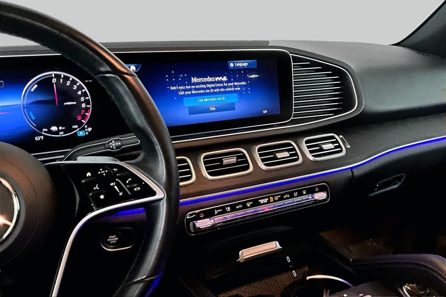 Used 2025 Selenite Grey Metallic Mercedes-Benz GLE 450e image 4