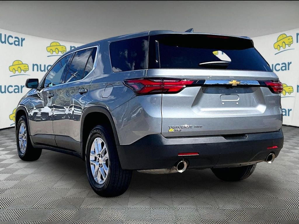 Used 2023 Gray Chevrolet LS image 4