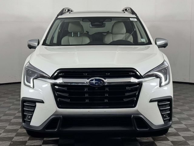 Used 2023 Crystal White Pearl Subaru Limited image 12