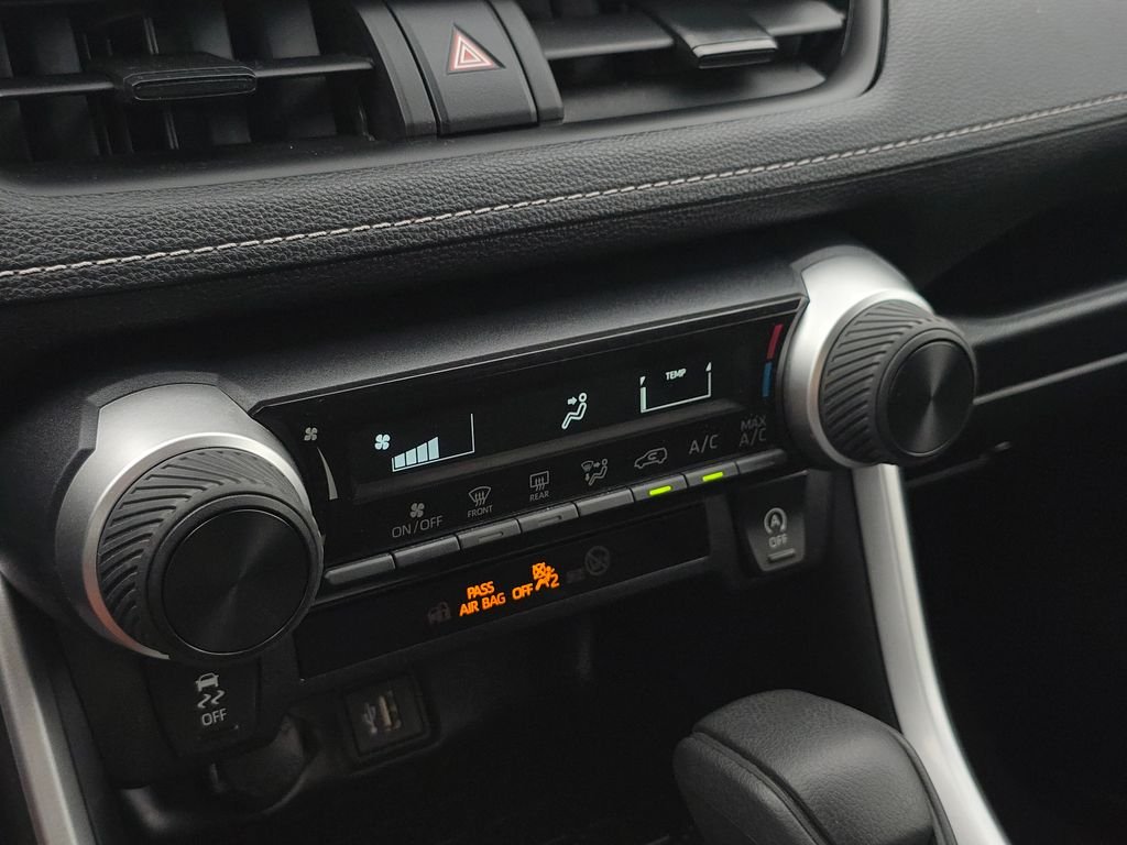 Used 2025 Gray Toyota LE image 33