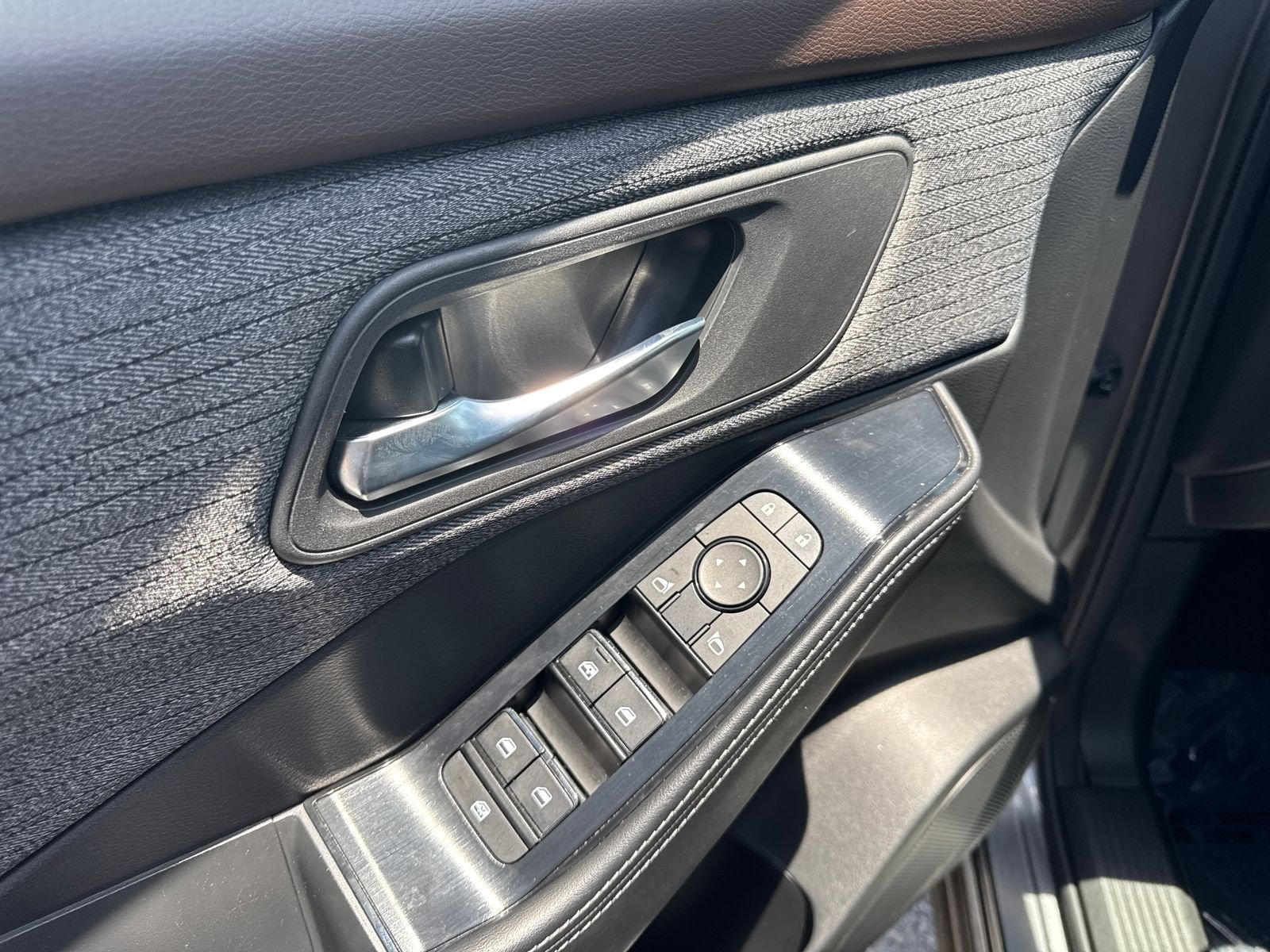 Certified Used 2023 Gray Nissan SV image 12