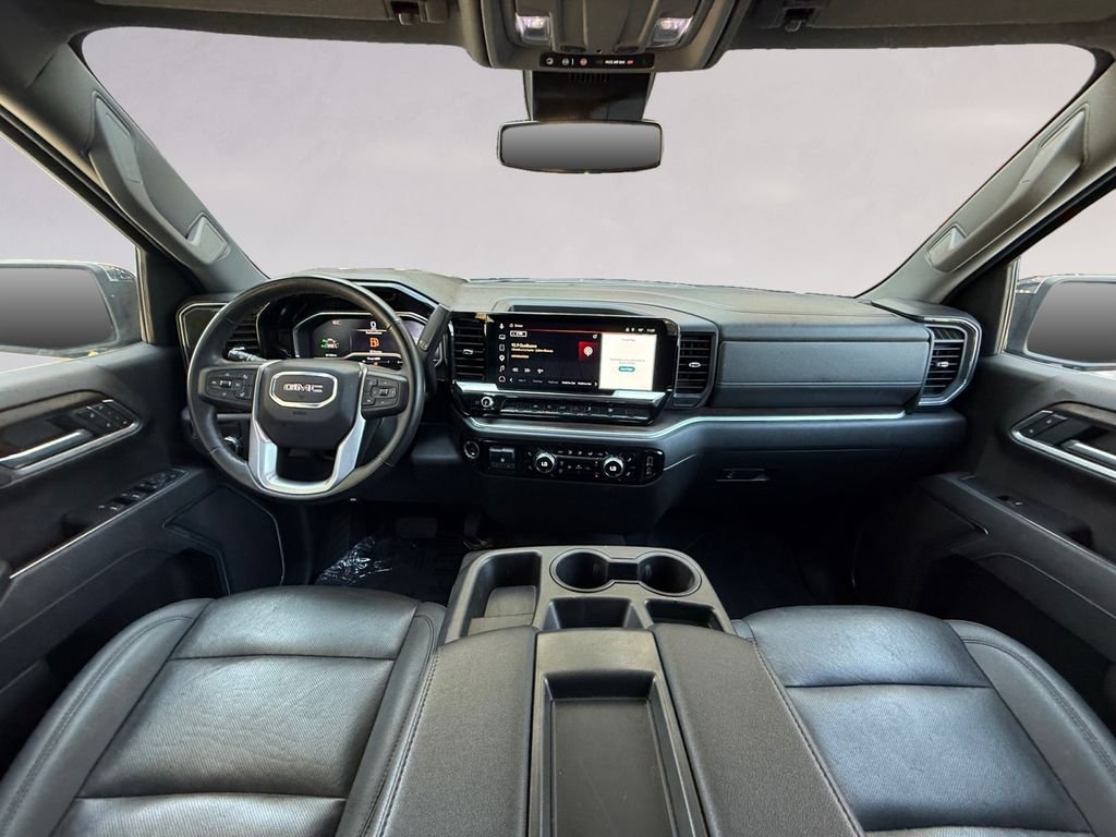 Used 2025 Silver GMC SLT image 12