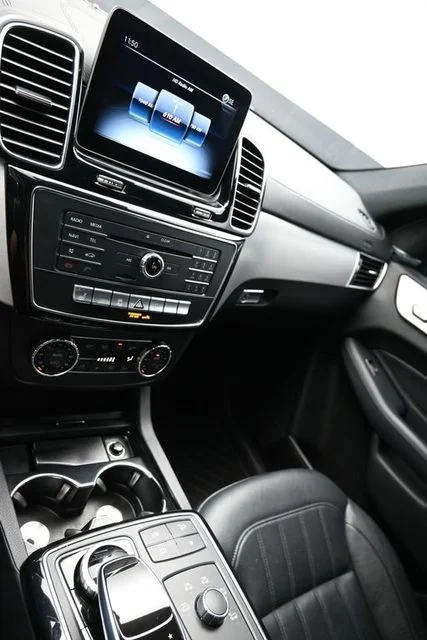 Used 2019 Gray Mercedes-Benz GLE 43 AMG® image 22