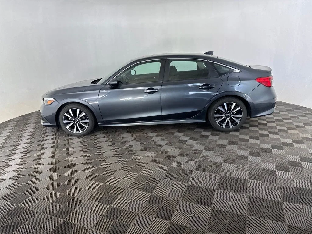 Certified Used 2024  Honda EX image 9