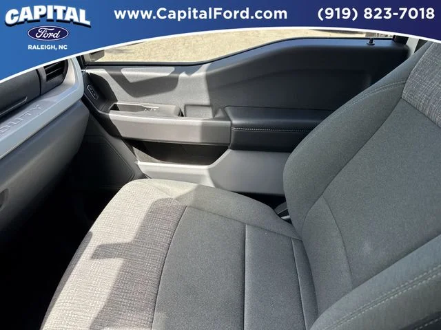 Used 2025 White Ford XLT image 28