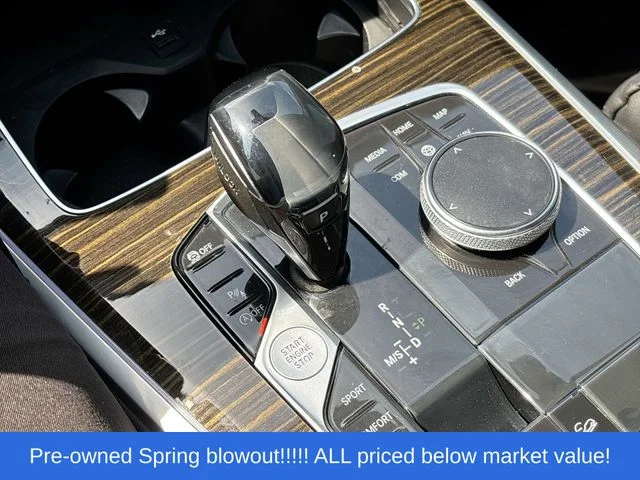 Used 2020 Black BMW xDrive40i image 27