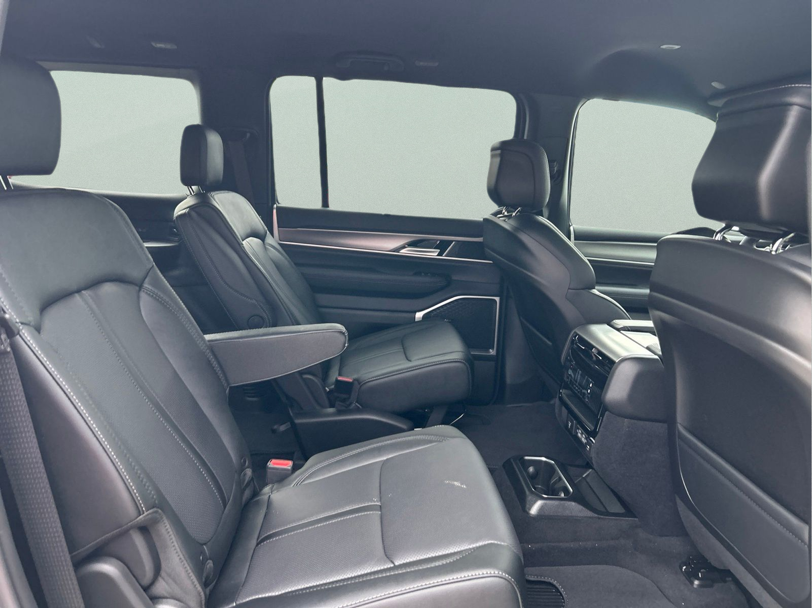 New 2026 Silver Zynith Jeep Limited Altitude image 12