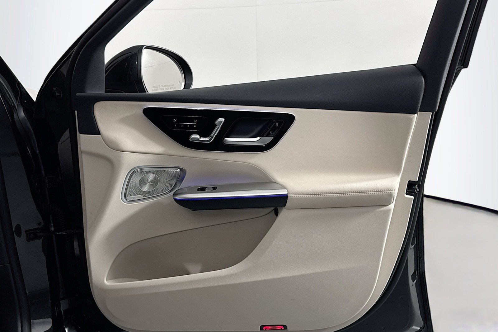 2026 Mercedes-Benz GLC Base - Photo 23