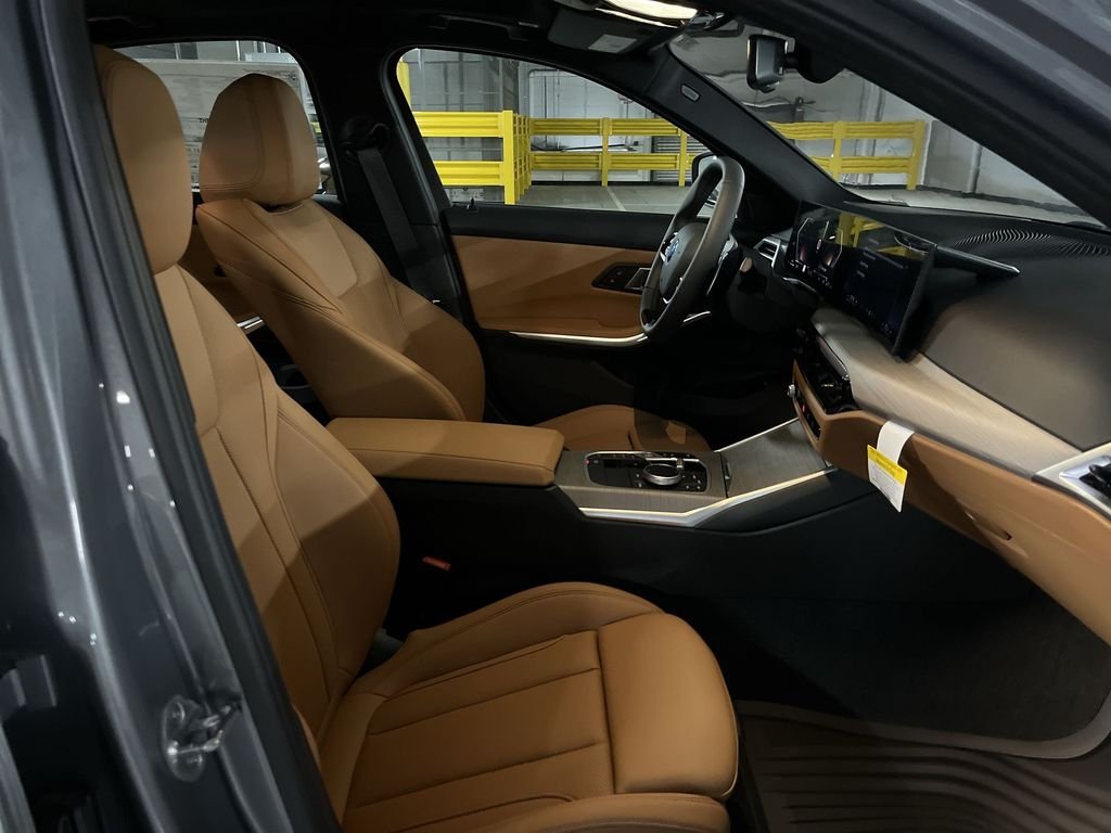 2025 BMW 3 Series 330i - Photo 25