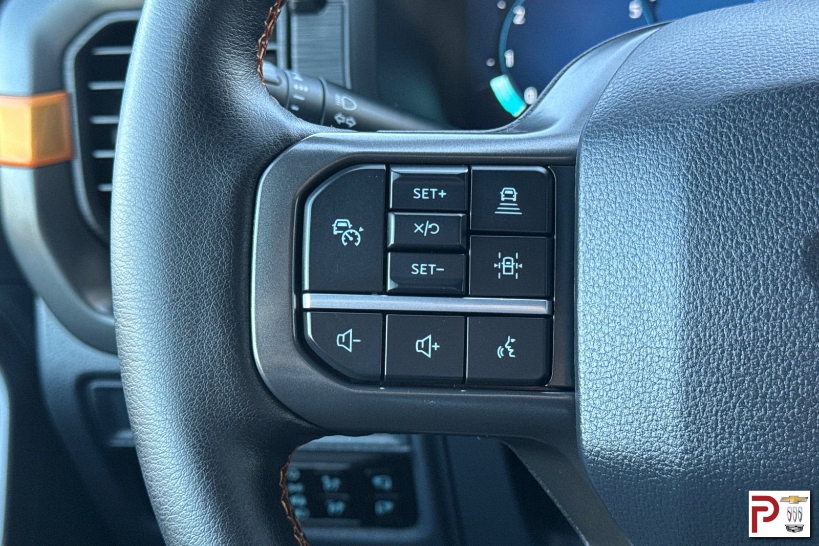 Used 2025 White Ford Tremor image 28