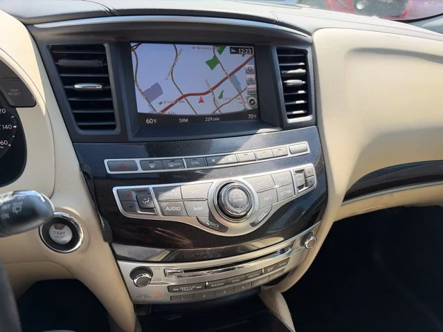 Used 2019 Black INFINITI LUXE image 7