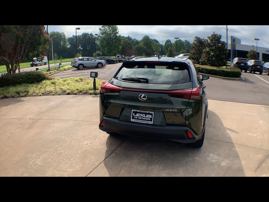 Certified Used 2025 NORI GREEN PEARL Lexus UX 300h Premium image 7