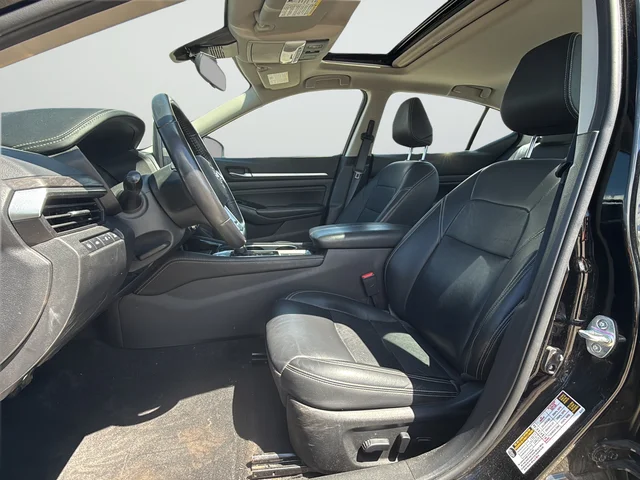 Used 2023 Black Nissan 2.5 SL image 14