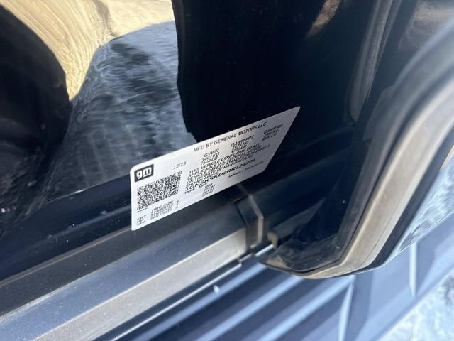 Used 2024 Black Chevrolet Premier image 22