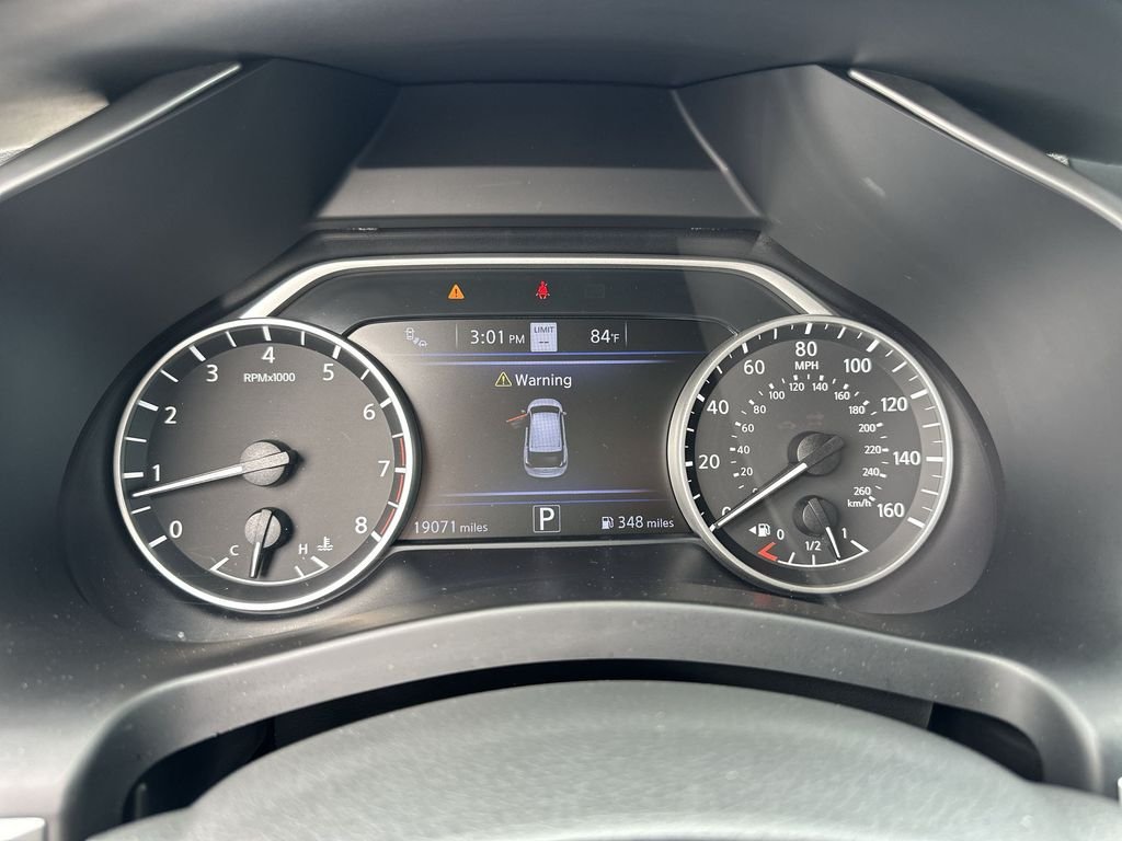 Used 2023 Black Nissan SL image 21