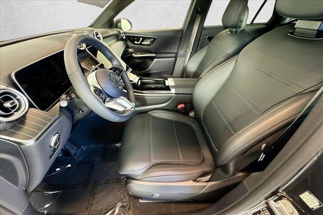 New 2026 Graphite Grey Metallic Mercedes-Benz GLC 300 image 48