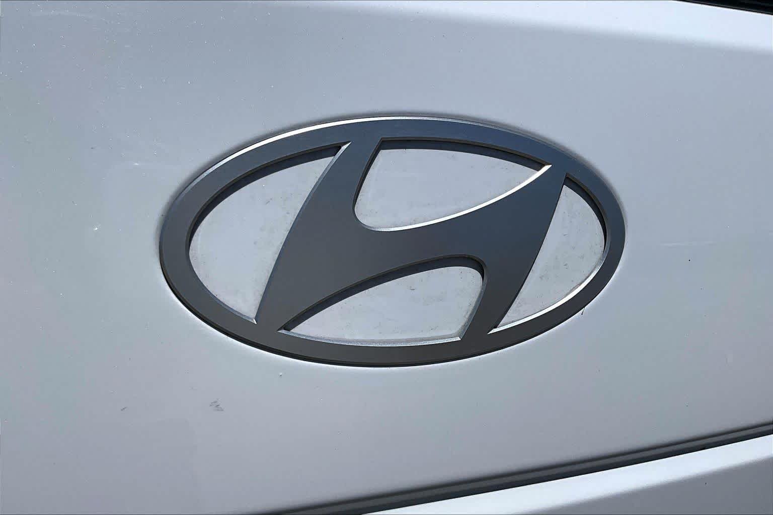 2026 Hyundai Santa Fe SE - Photo 31