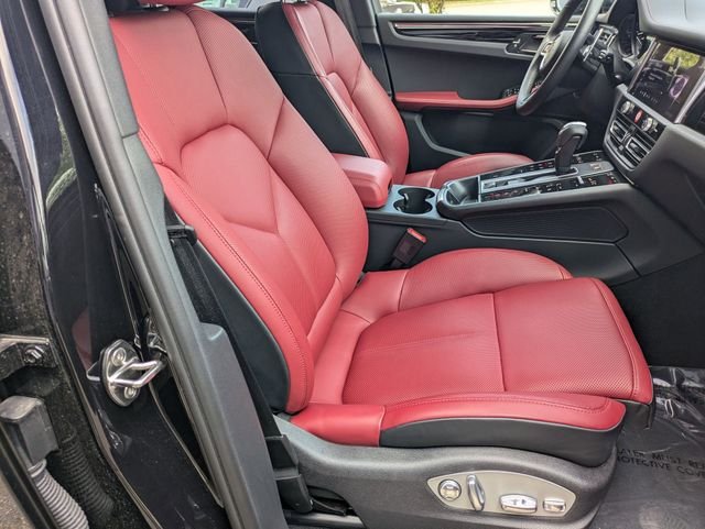 Used 2025 Black Porsche Base image 31