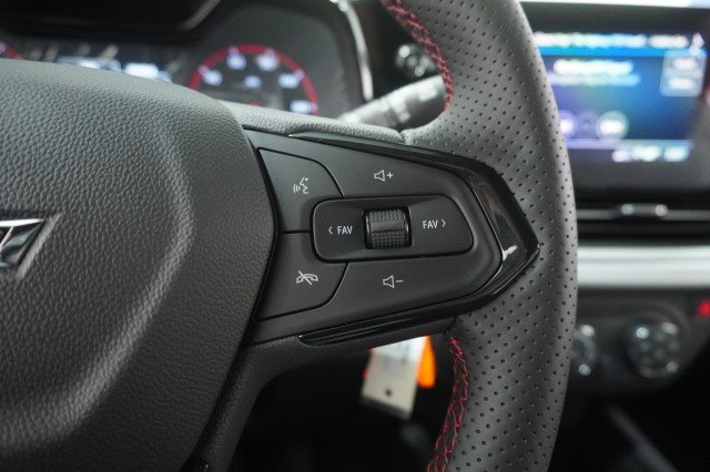 2026 Chevrolet Trax RS - Photo 22