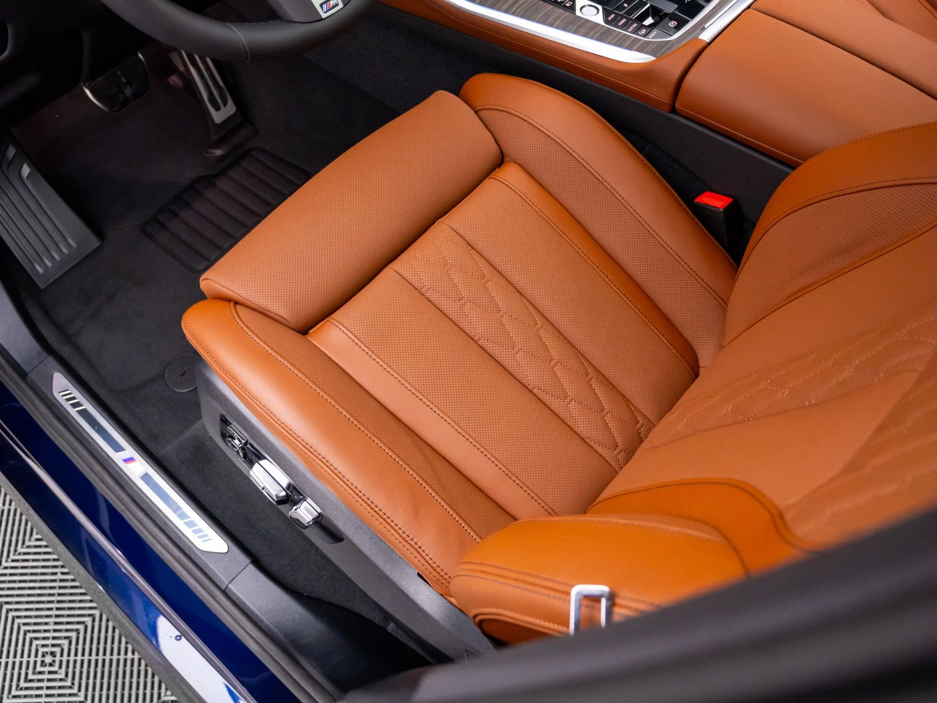 New 2026 Blue BMW xDrive50e image 16