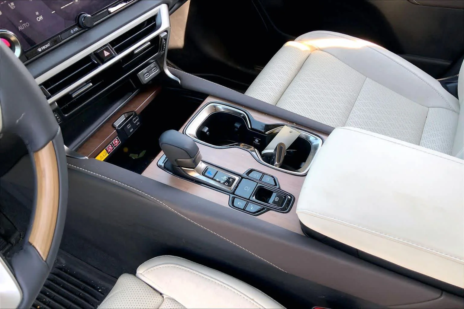 Certified Used 2026 Eminent White Pearl Lexus Luxury image 17