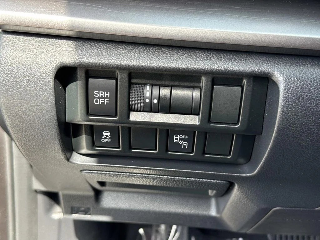 Used 2019 Gray Subaru 2.0i Limited image 45