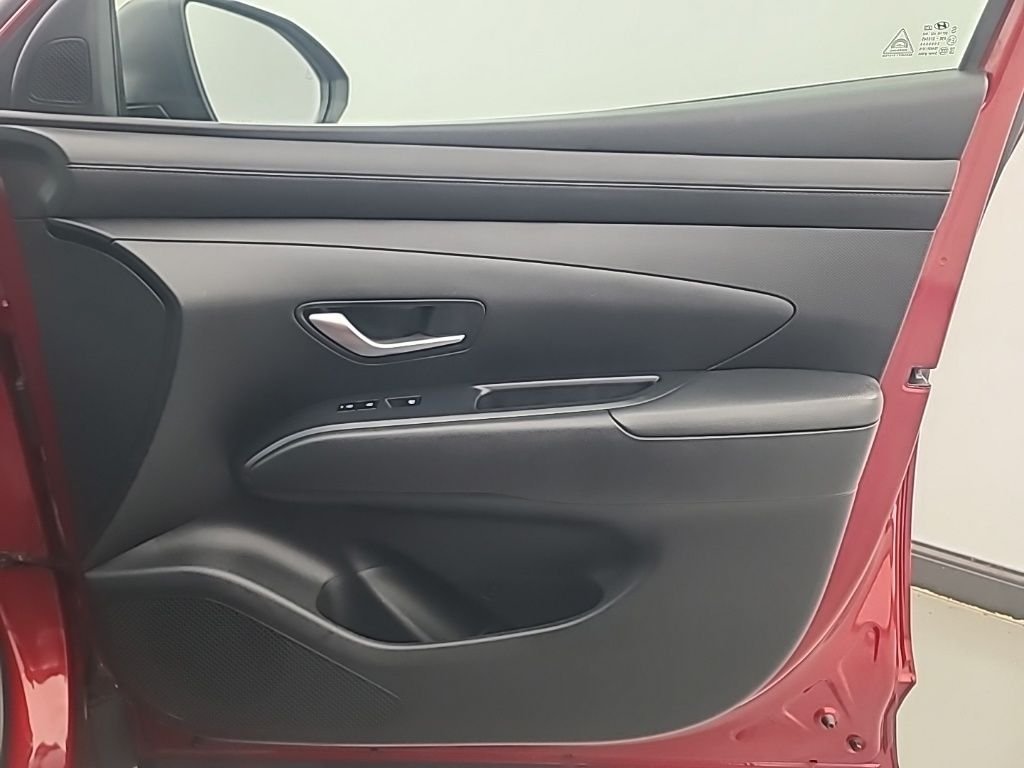 2025 Hyundai Tucson SEL - Photo 13