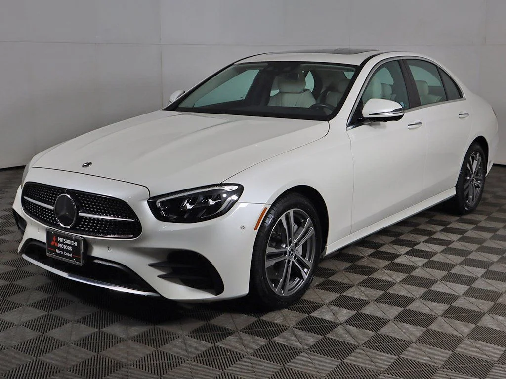2022 Mercedes-Benz E-Class E350 - Photo 11