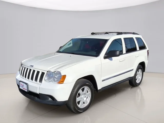 2010 Jeep Grand Cherokee LAREDO