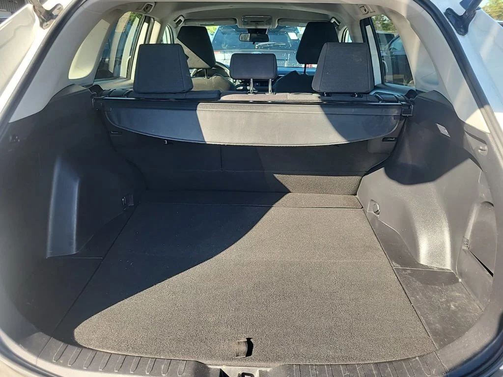 Used 2021 White Toyota LE image 6