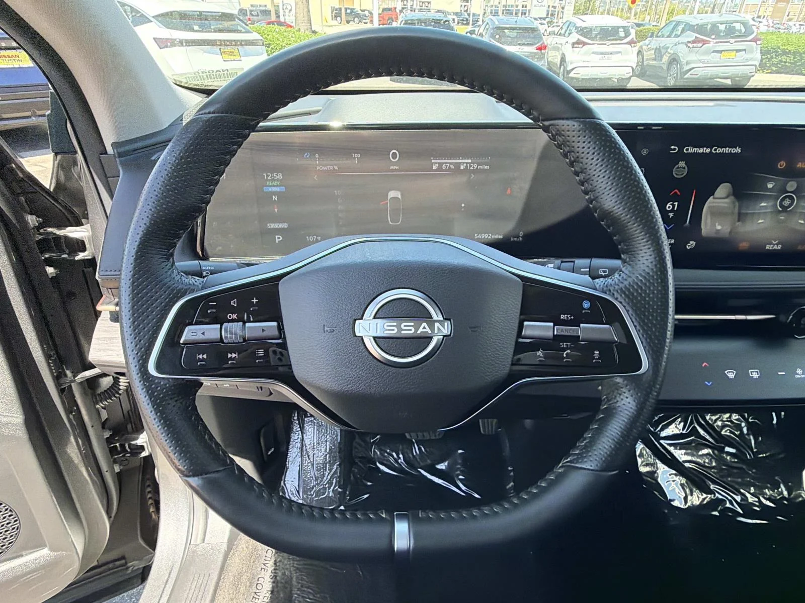 Used 2023 GUN METALLIC Nissan ENGAGE image 10