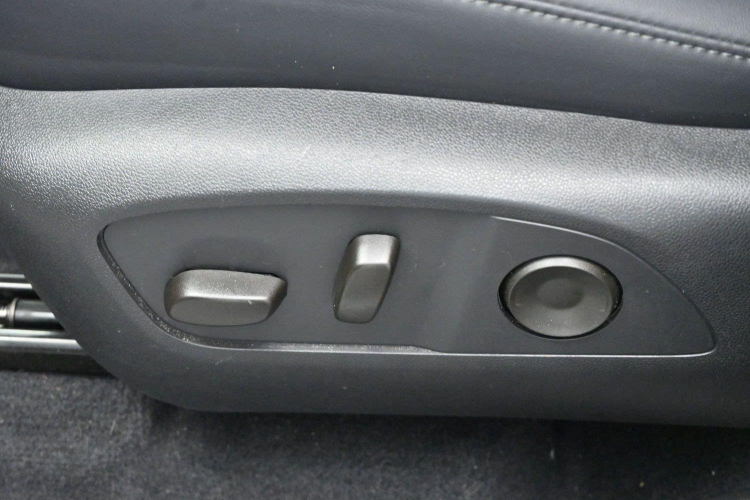 Used 2026 Summit White GMC Elevation image 16