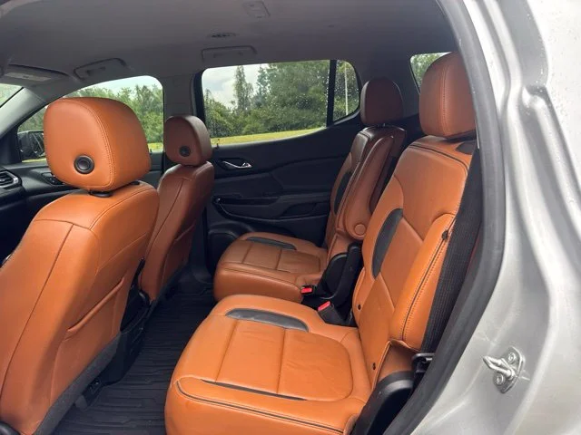 Used 2020 Silver GMC AT4 image 15
