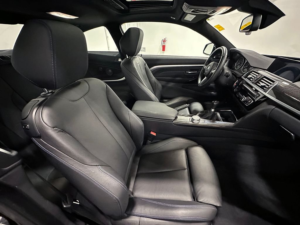 Used 2020 Black BMW 440i xDrive image 24