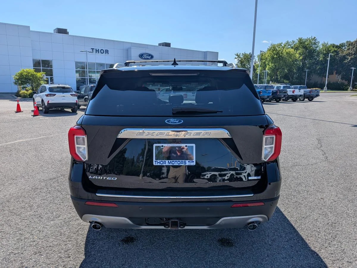 Used 2023 Black Ford Limited 4wd image 6