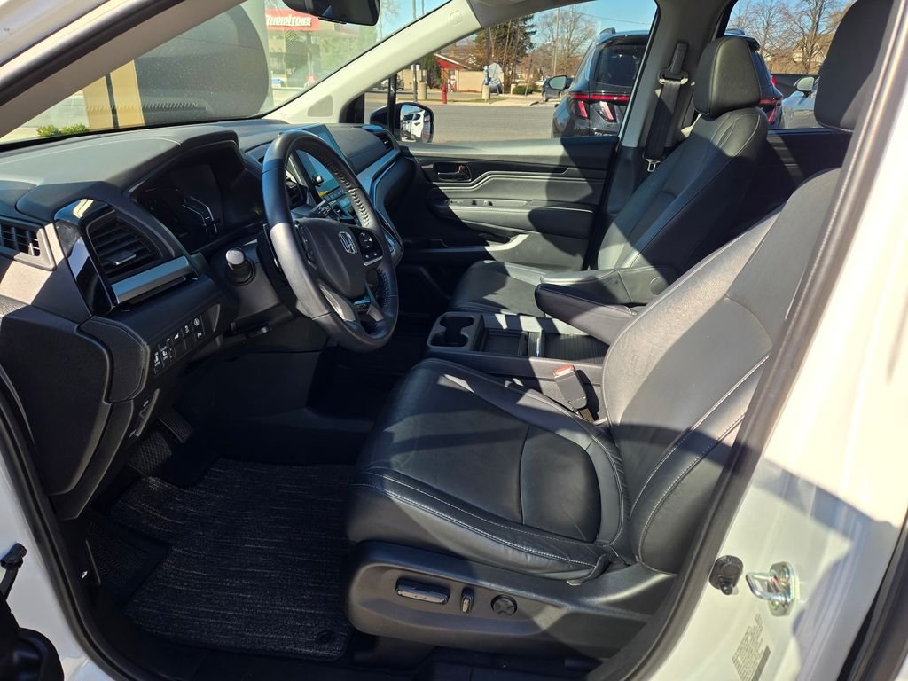 2022 Honda Odyssey Touring - Photo 31