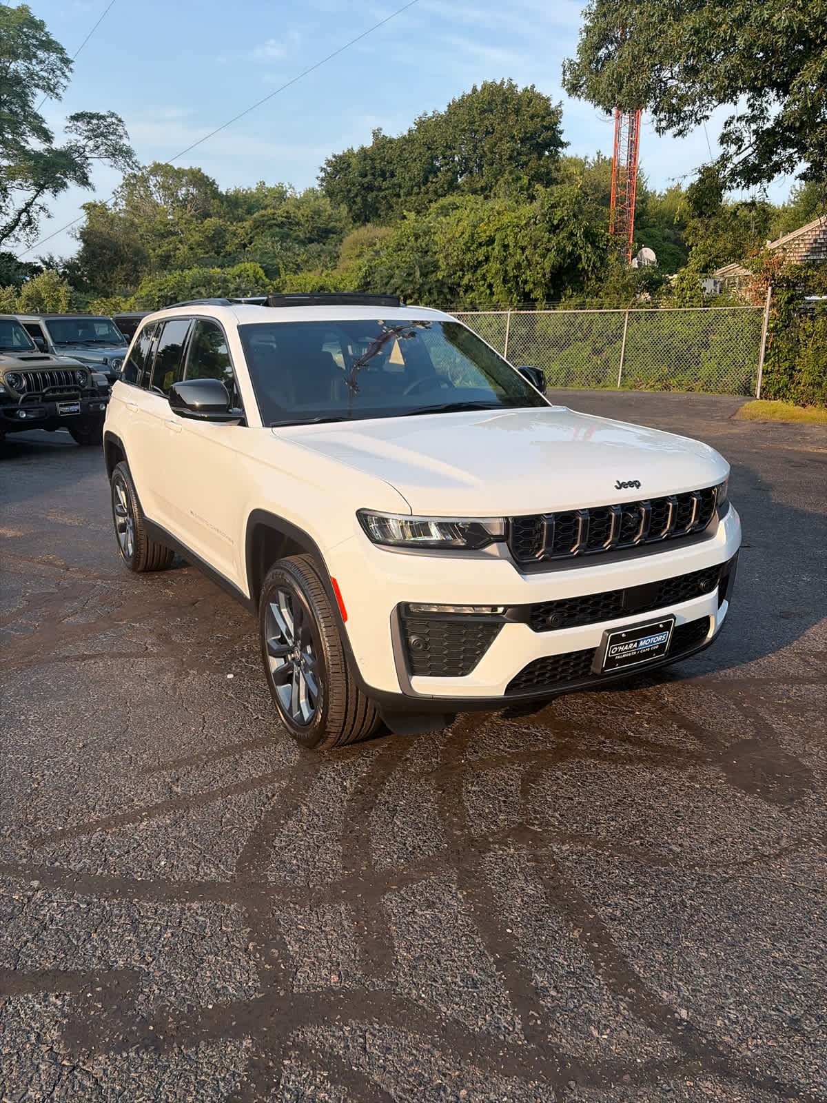 2026 Jeep Grand Cherokee 85th Anniversary Edition