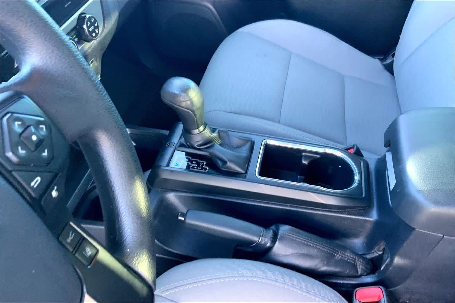 Used 2019 Super White Toyota SR image 17