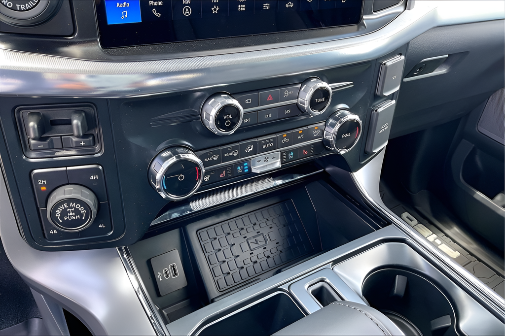 New 2026 Marsh Gray Ford Lariat image 14
