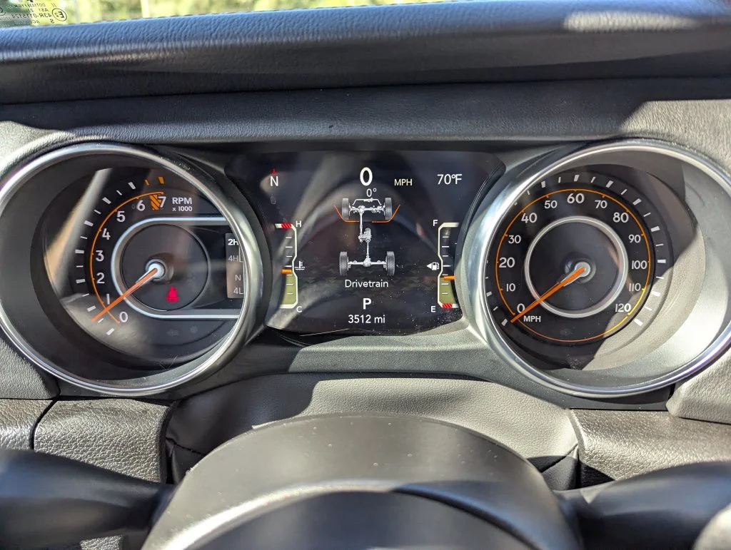 Used 2023 Black Jeep Overland image 37