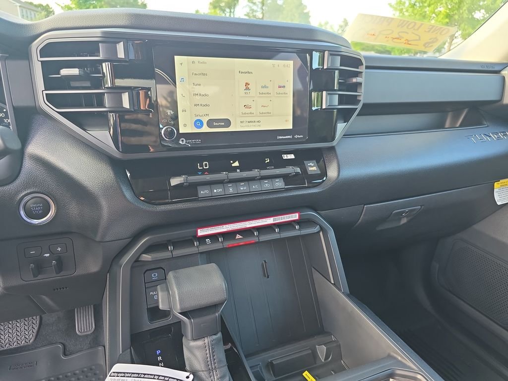2024 Toyota Tundra SR5 - Photo 21