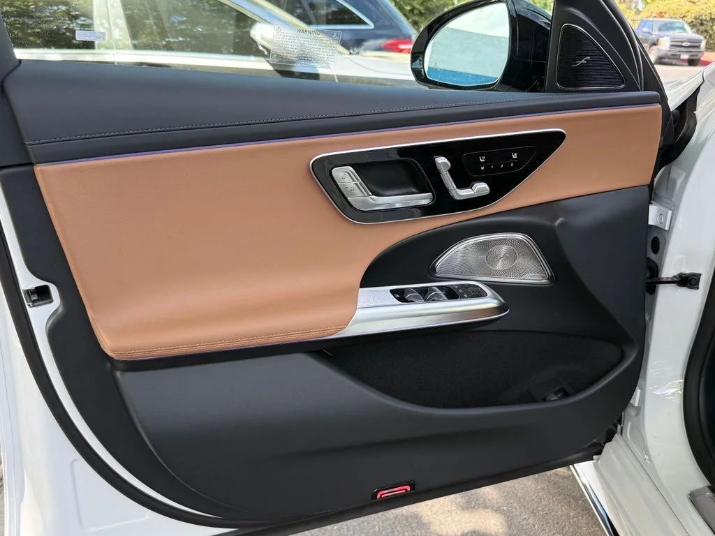 New 2027 White Mercedes-Benz E 450 image 20