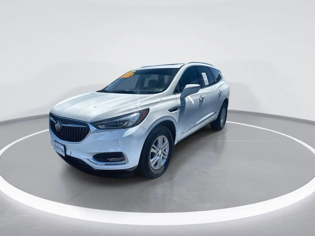 Used 2019 SATIN STEEL METALLIC Chevrolet RS image 4