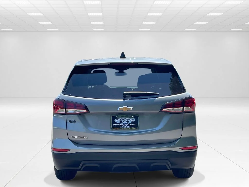 Used 2023 Gray Chevrolet LS image 5