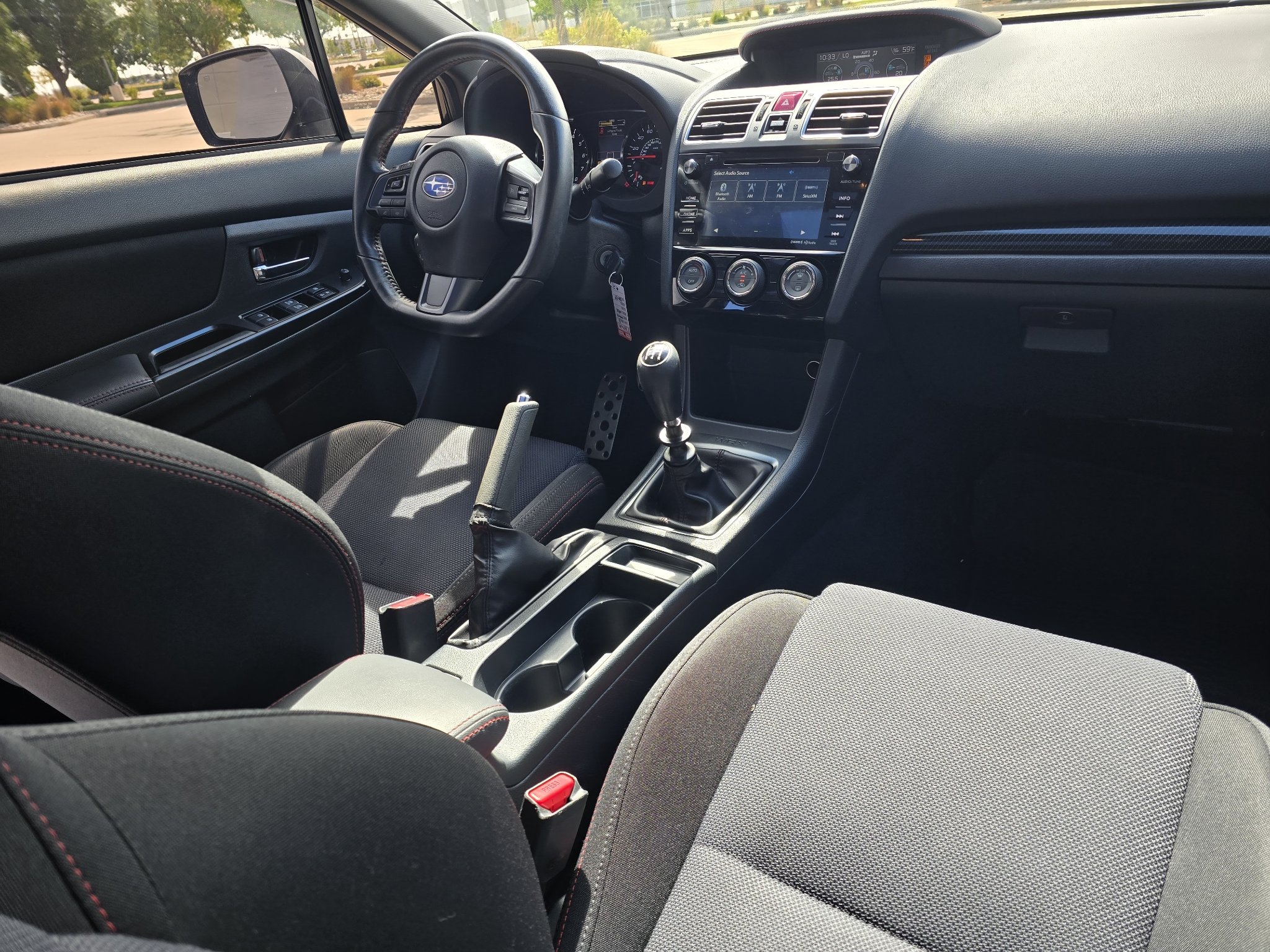 Used 2018 Dark Gray Metallic Subaru Premium image 30