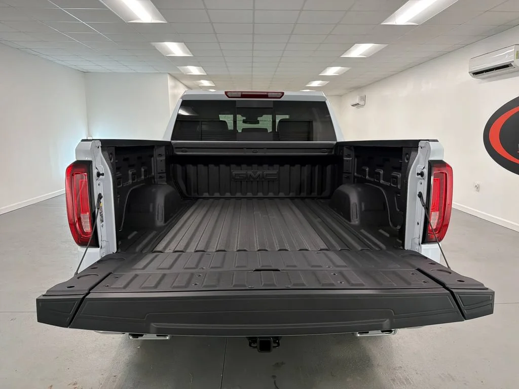 New 2026 Glacier White Tricoat GMC SLT image 8