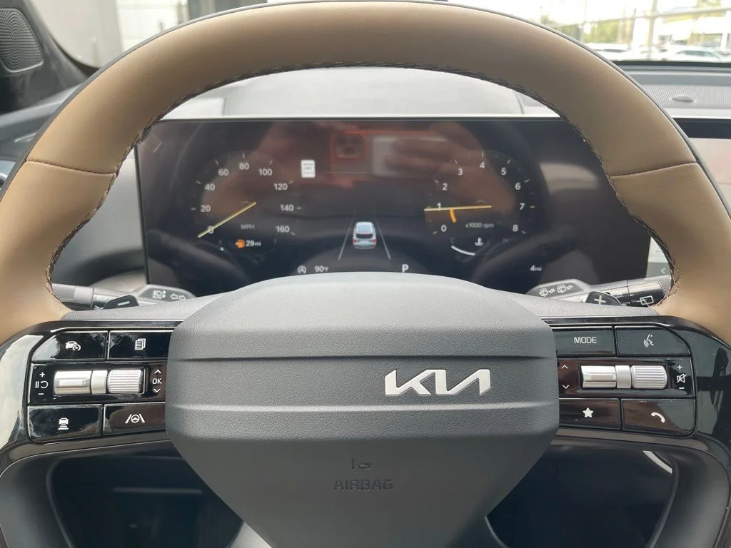 New 2026 White Kia X-Line SX Prestige image 6