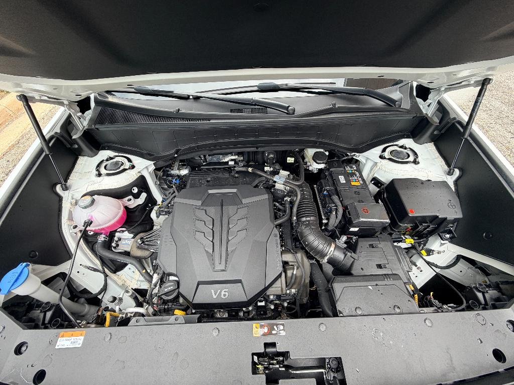 New 2026 Creamy White Pearl Hyundai XRT Pro image 34