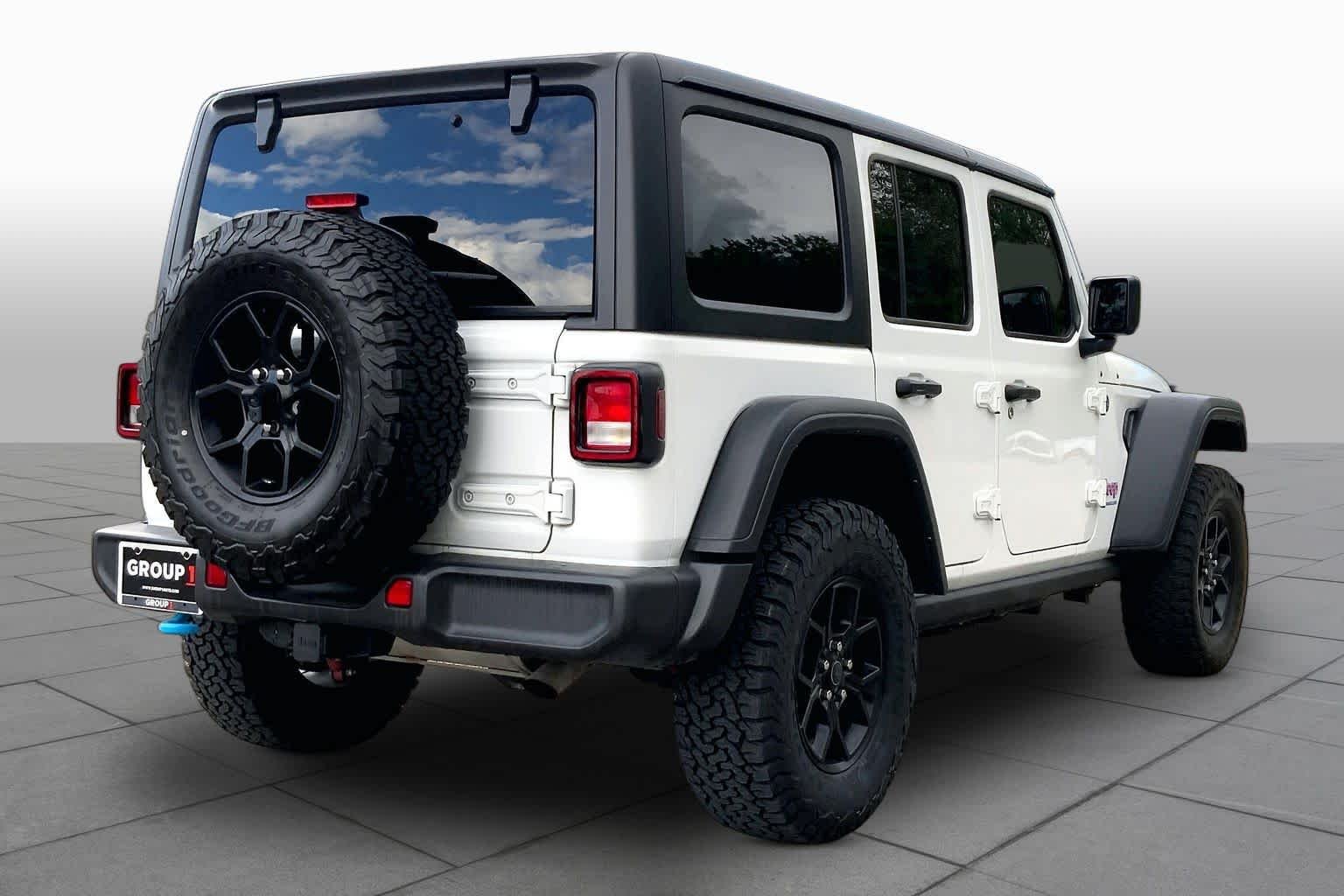 Used 2024 Bright White Clearcoat Jeep Willys image 13