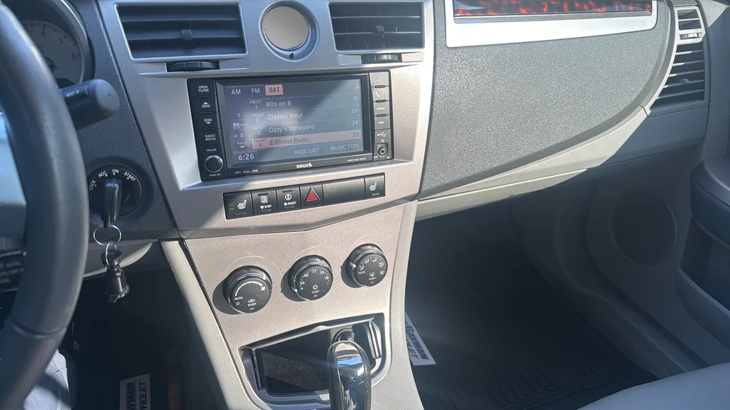 Used 2008 Black Chrysler Limited image 16